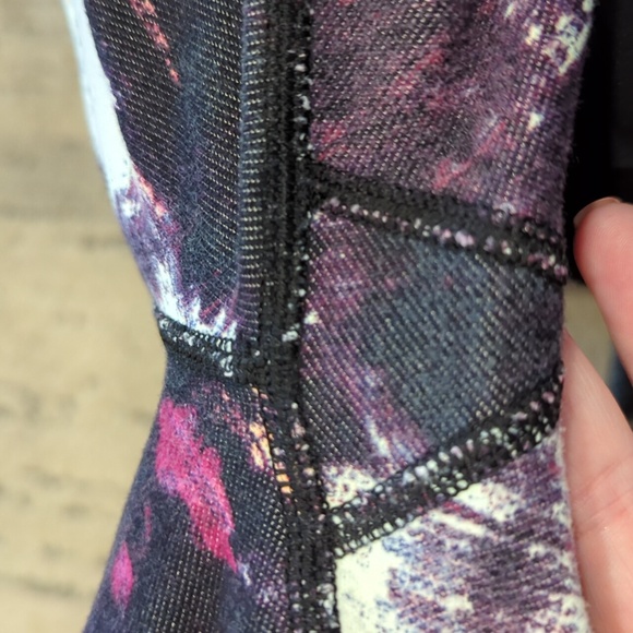 Lululemon Wunder Under Crop III Kara Blossom Multi - Picture 12 of 12